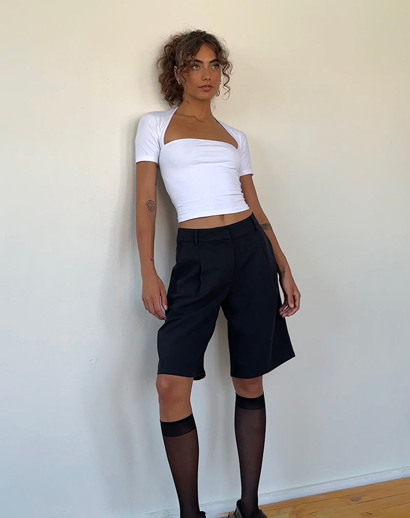 Image de Sintya Tailored Capri Shorts in Navy