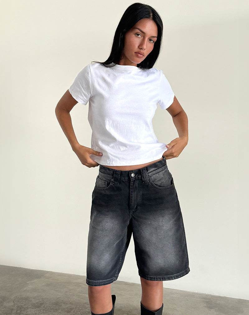 Short patineuse taille basse en noir extrême