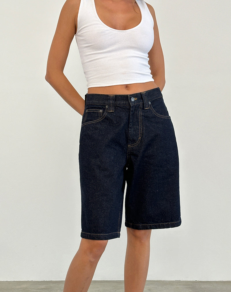 Short patineuse à taille basse en indigo