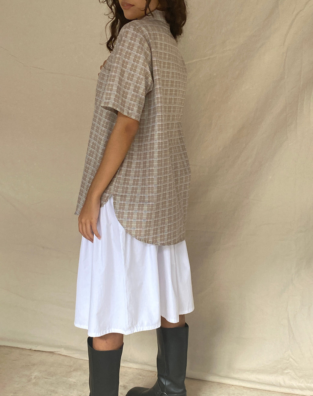 Smith Short Sleeve Shirt in Taupe Check (Chemise à manches courtes à carreaux taupe)