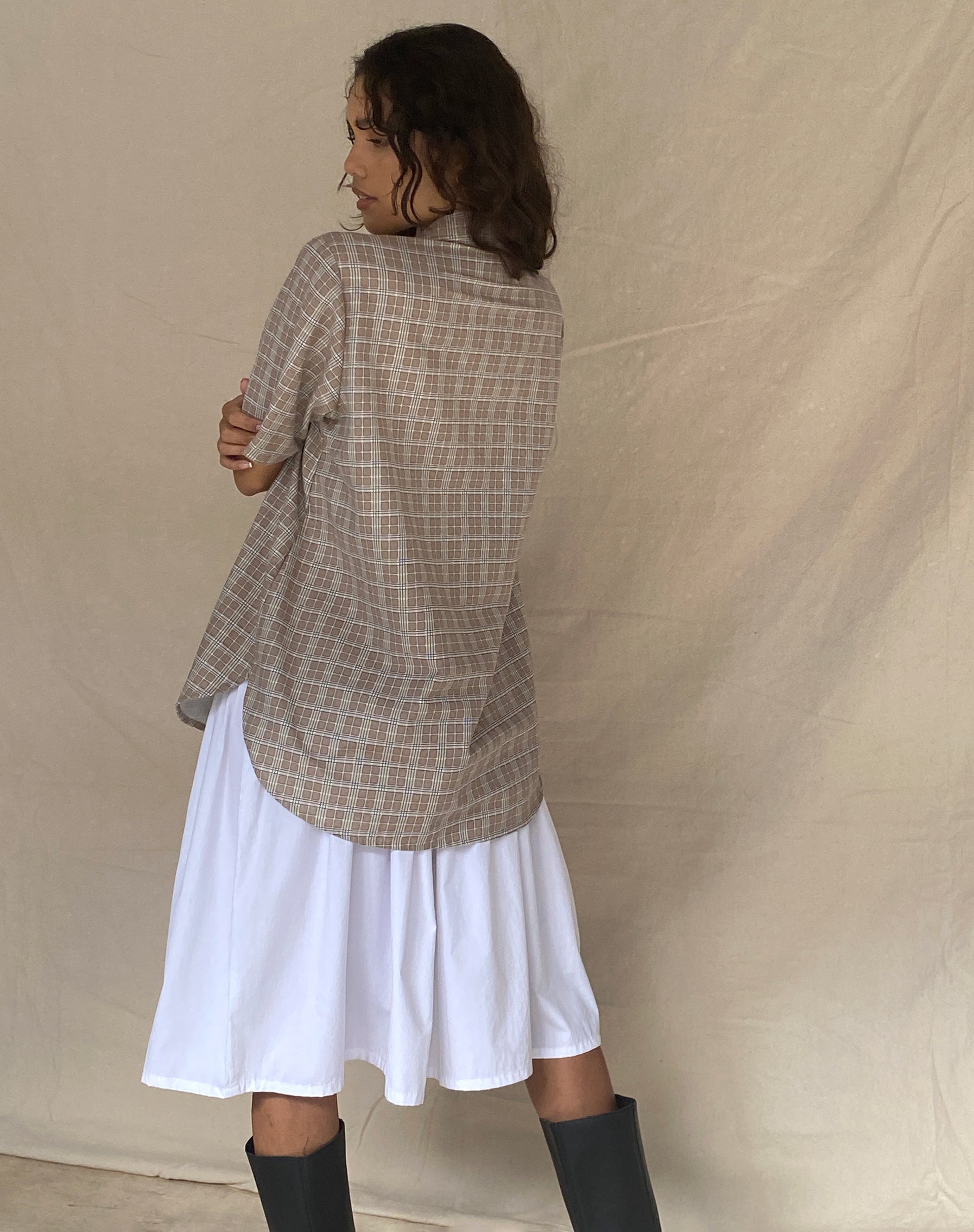 Image de la chemise à manches courtes Smith à carreaux taupe