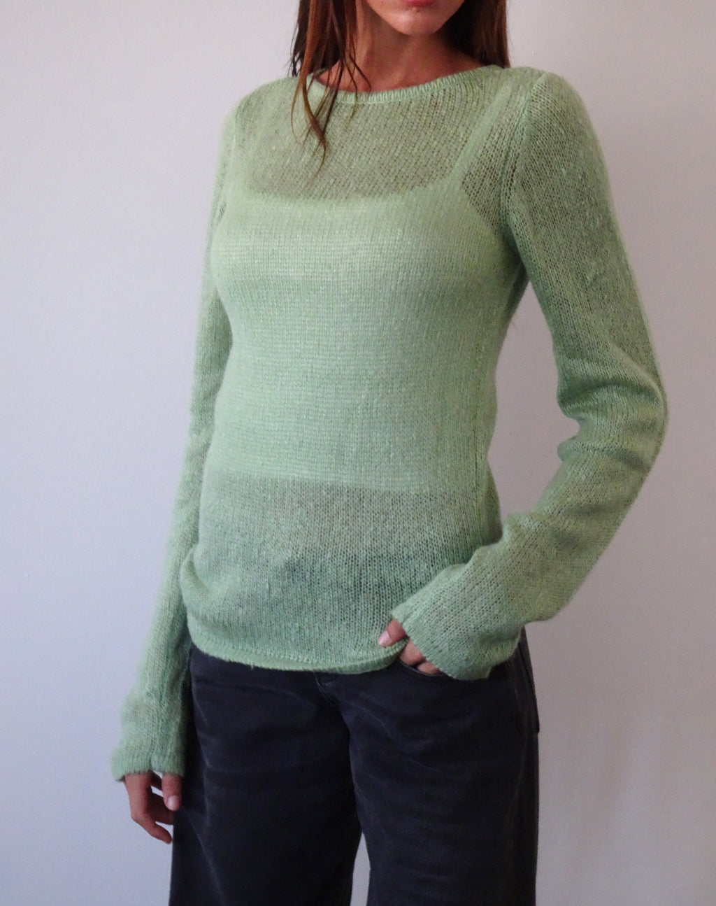 Sukana Long Sleeve Sheer-Knit Top in Light Green (Top à manches longues en tricot transparent)