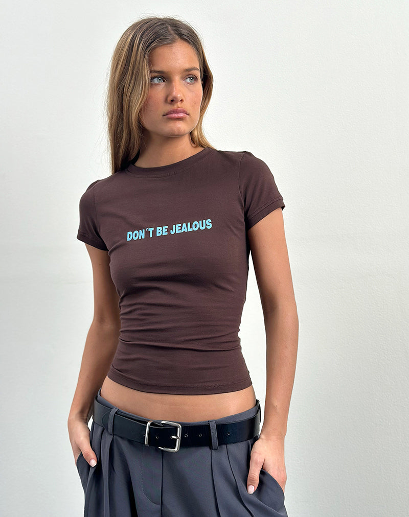 Image de Sutin Baby Tee en acajou profond avec Slogan Don't Be Jealous