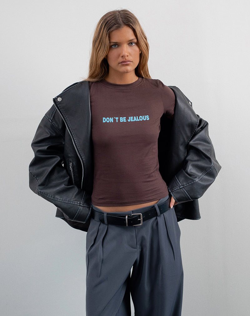 Image de Sutin Baby Tee en acajou profond avec Slogan Don't Be Jealous
