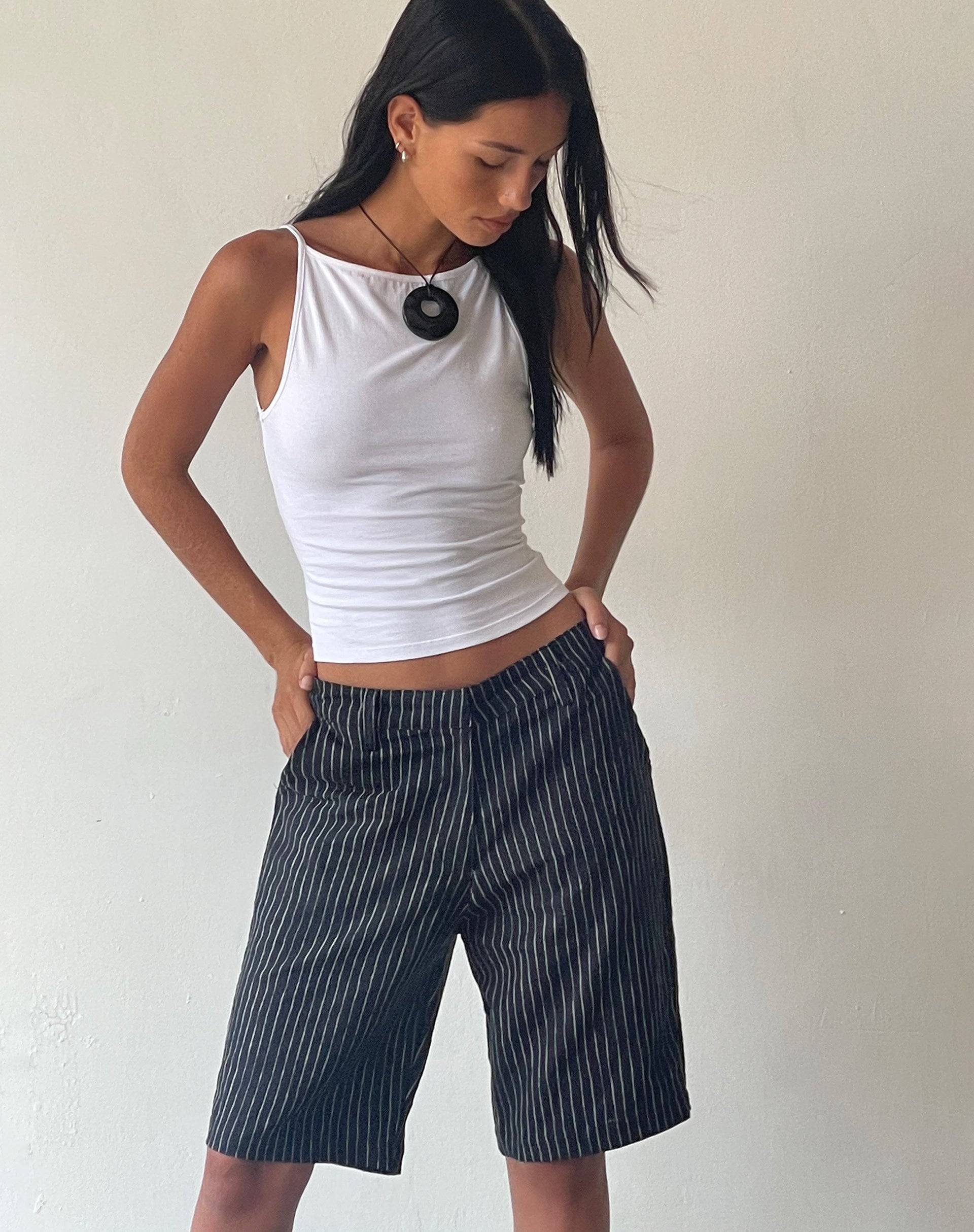 Image de MOTEL X JACQUIE Tabaru Longline Shorts in Sketchy Stripe Black