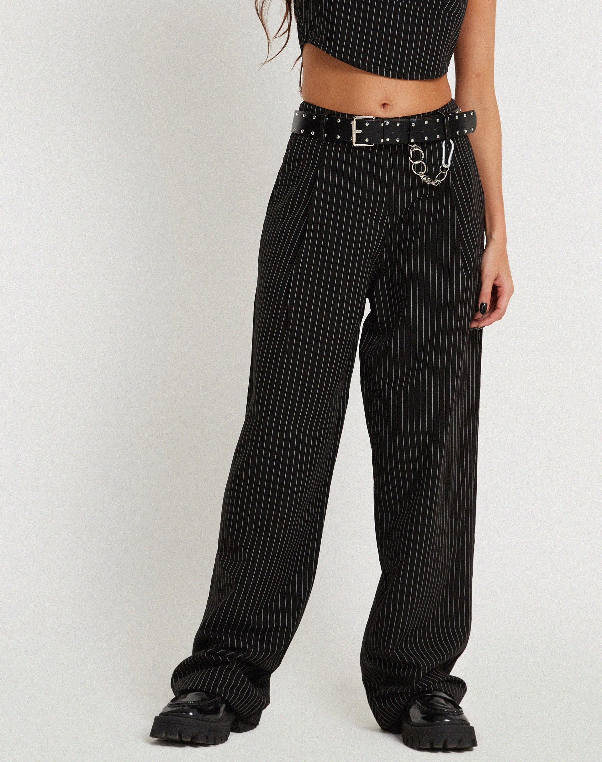 Image de Saskira Wide Leg Trouser in Pinstripe Black