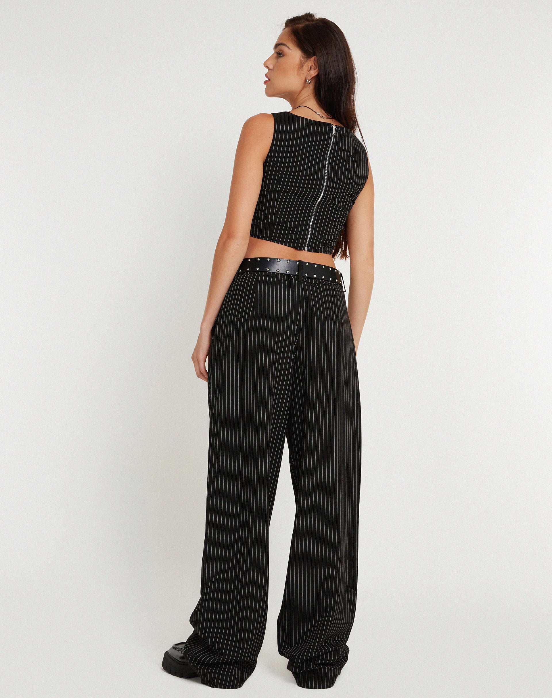 Image de Saskira Wide Leg Trouser in Pinstripe Black