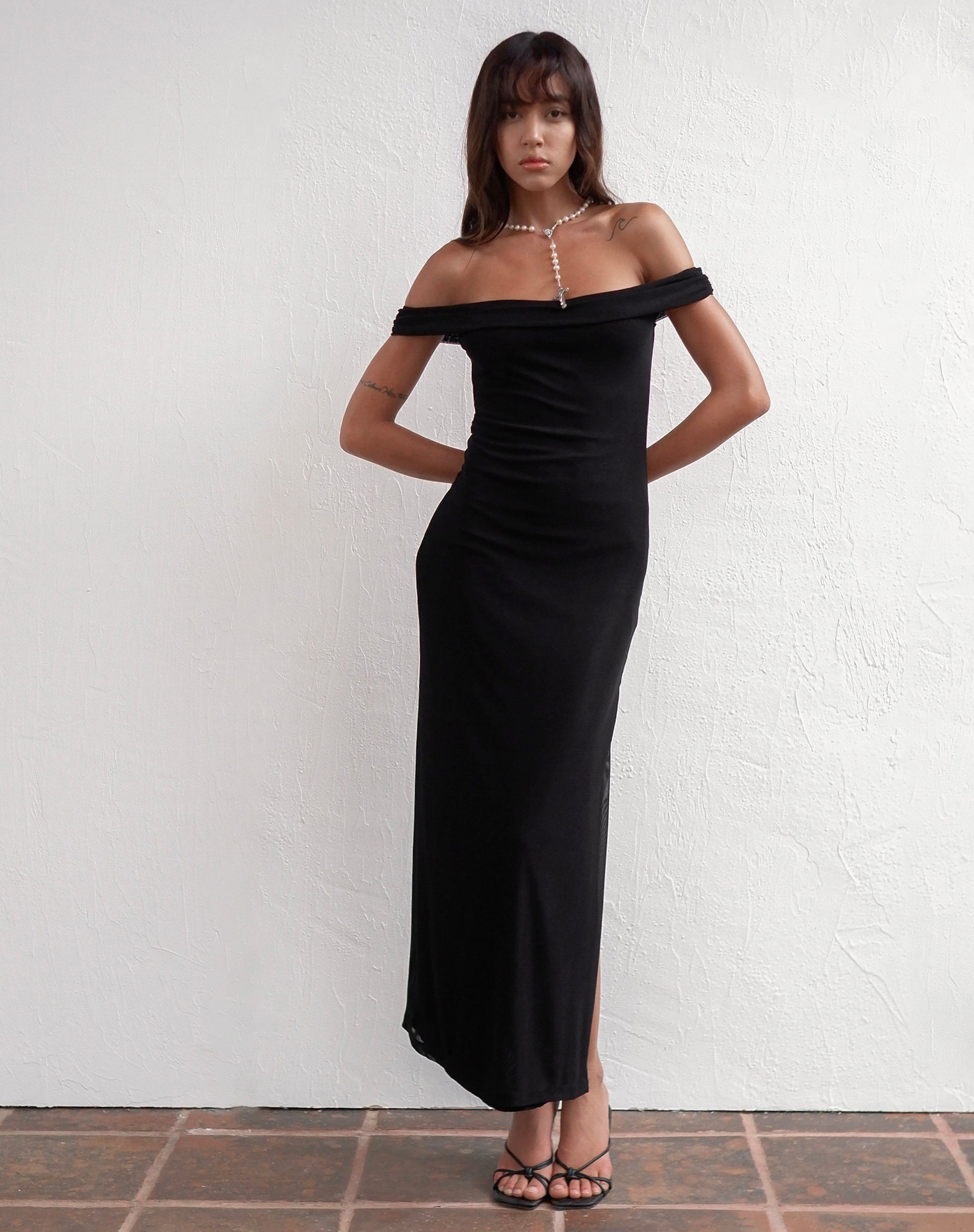 Image de Tarna Bardot Maxi Dress in Mesh Black