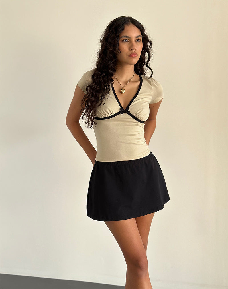 Top Tasina en lait de coco avec bordure noire