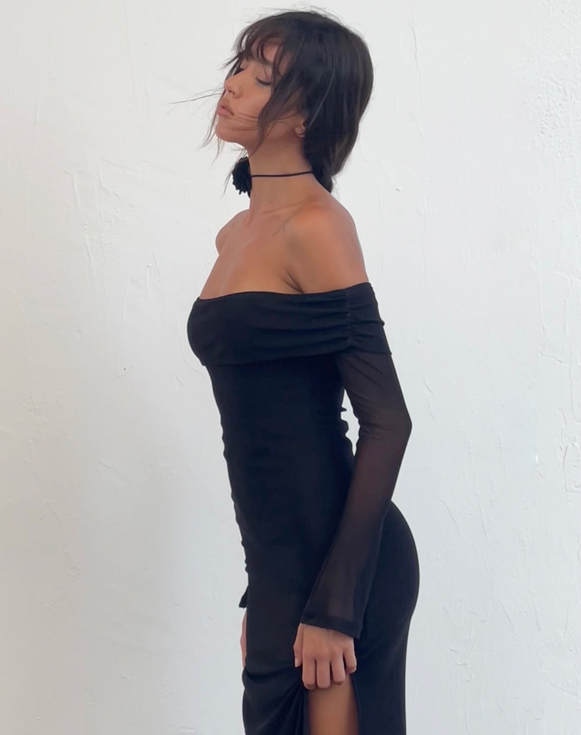 Image de Terika Bardot Long Sleeve Maxi Dress in Mesh Black