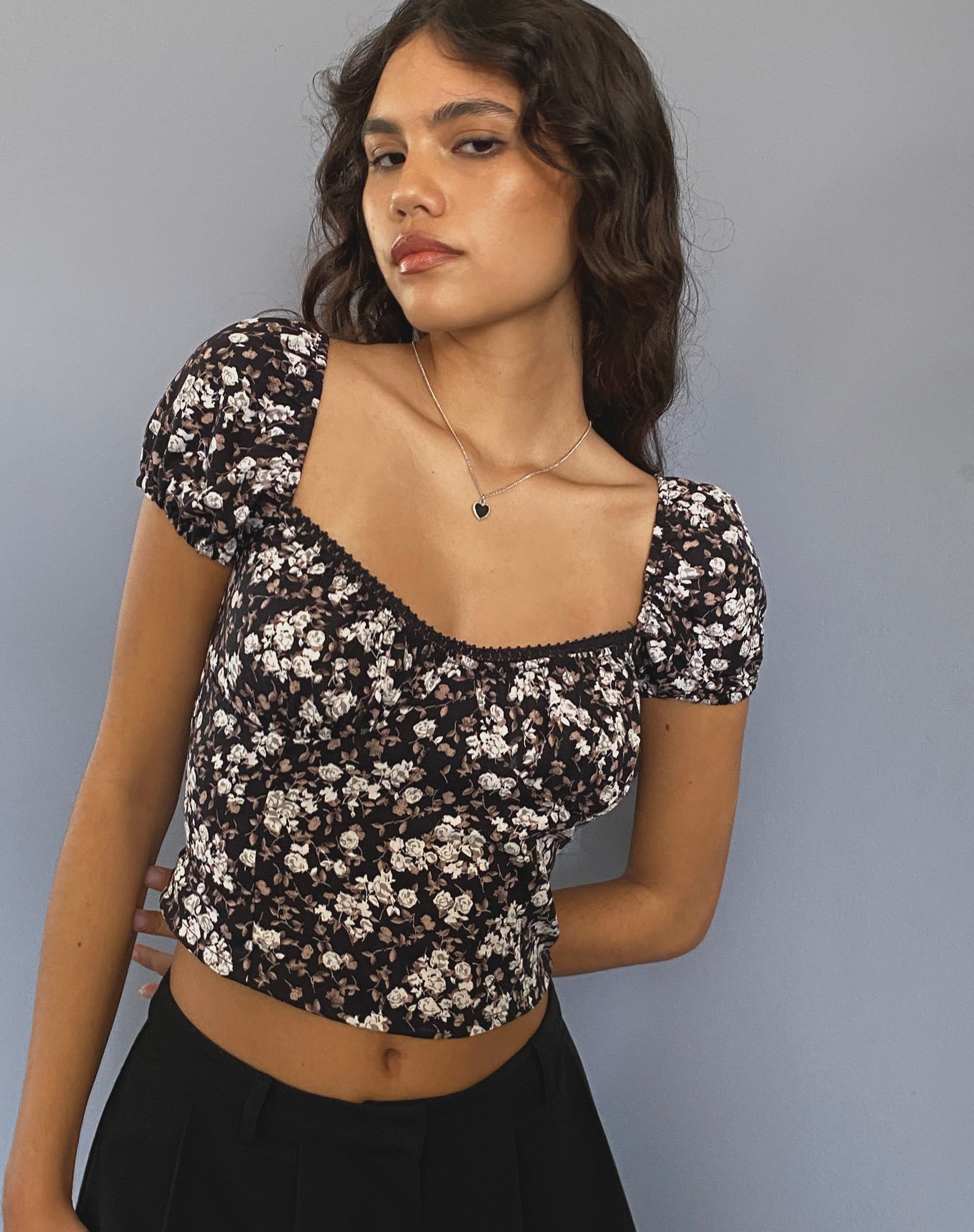 Image de Tezu Sweetheart Top in Dark Wild Flower