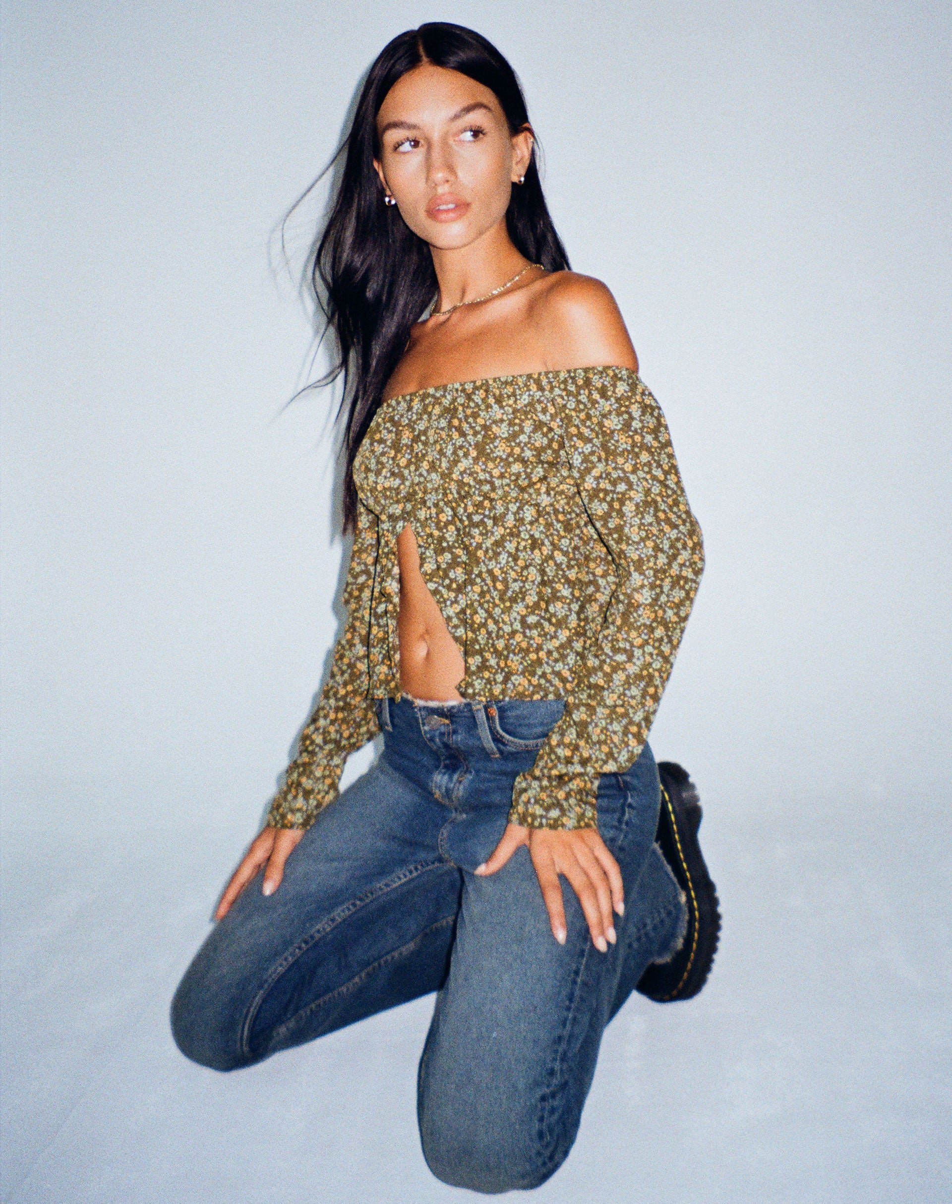Image de THENA TOP GRUNGEY FLORAL KHAKI