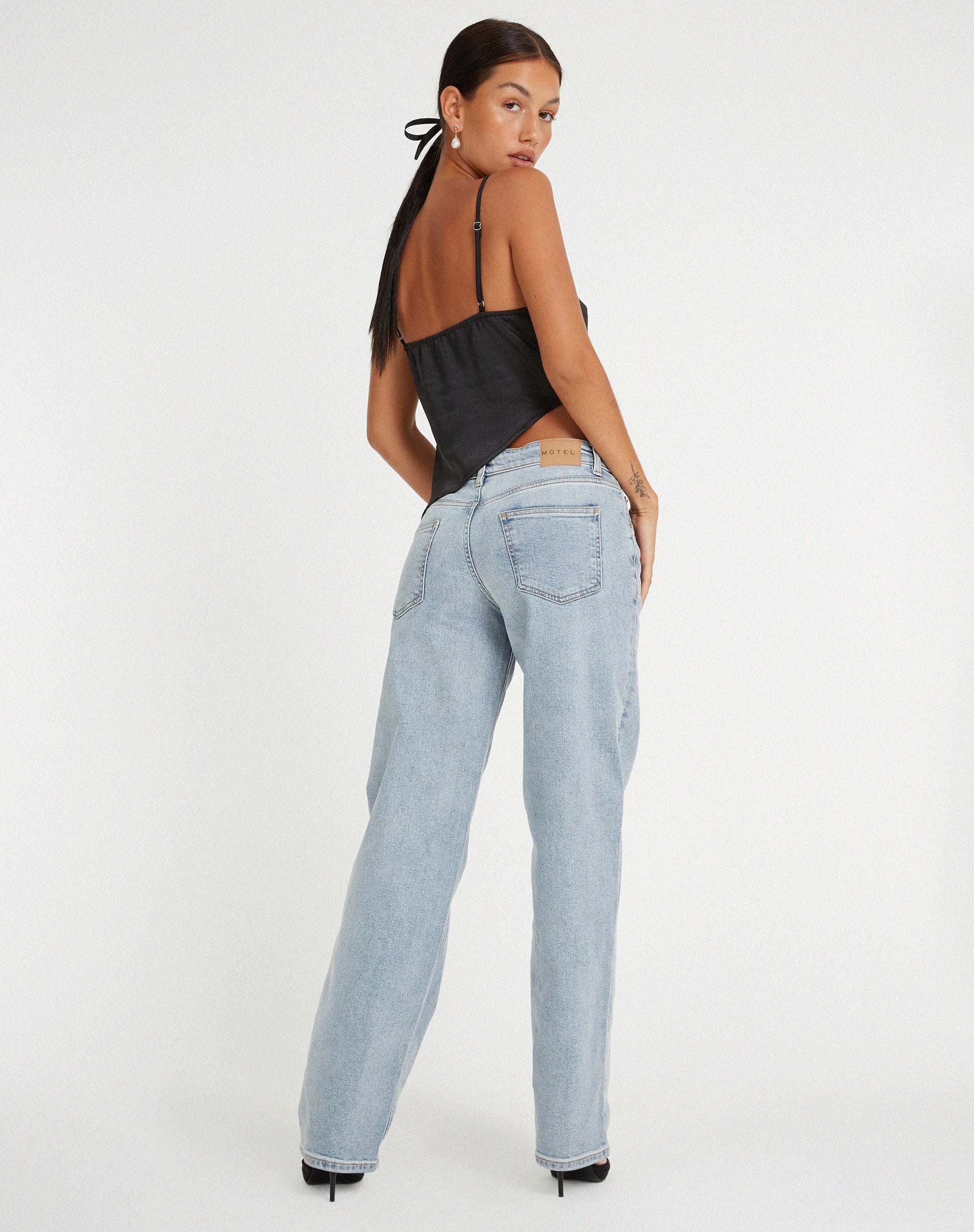 Image de TIMBIS TOP SATIN BLACK