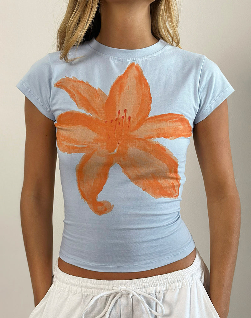 Tee-shirt Tiona en bleu avec fleur peinte orange