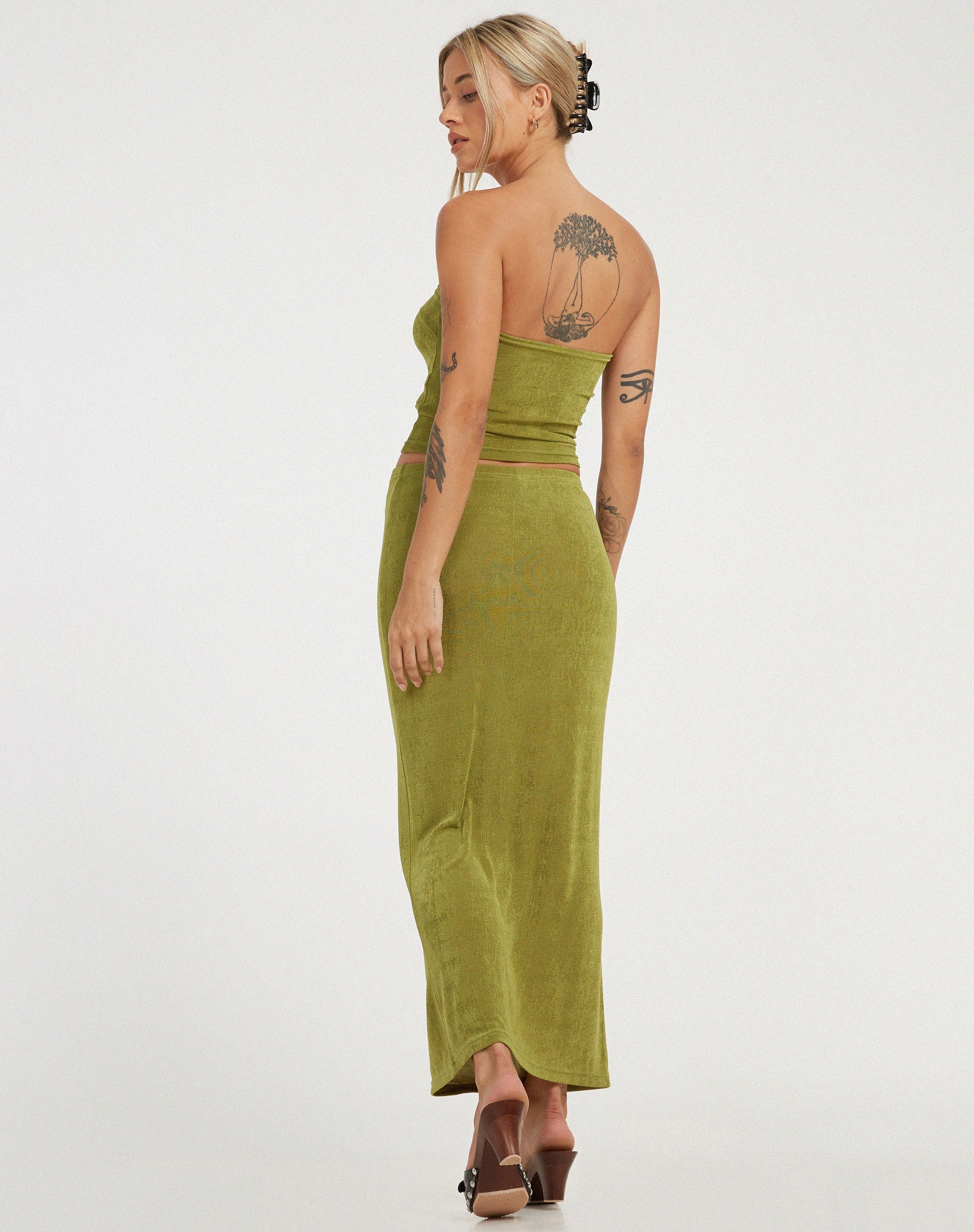image de Tulus Maxi Skirt in Lime