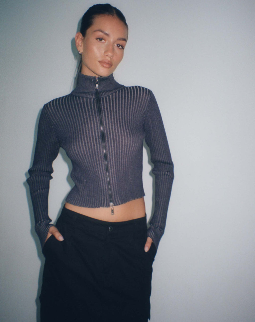 Pull court Tuzifa en bleu marine