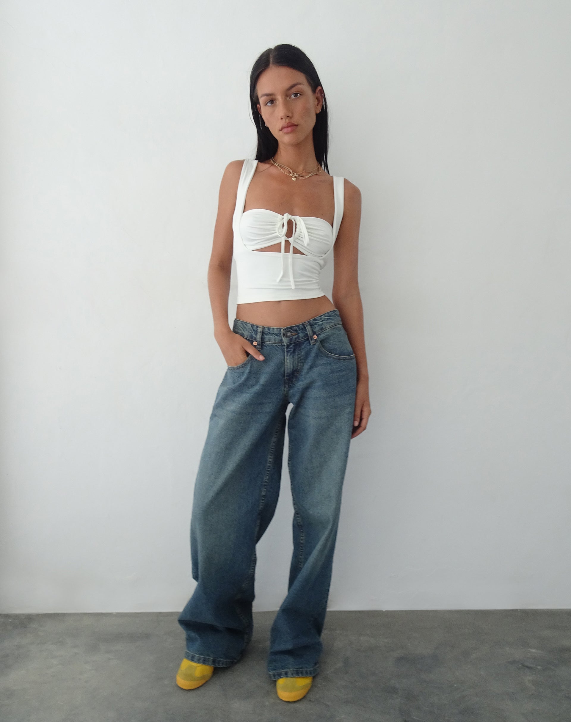 Image de Ulani Crop Top in Ivory