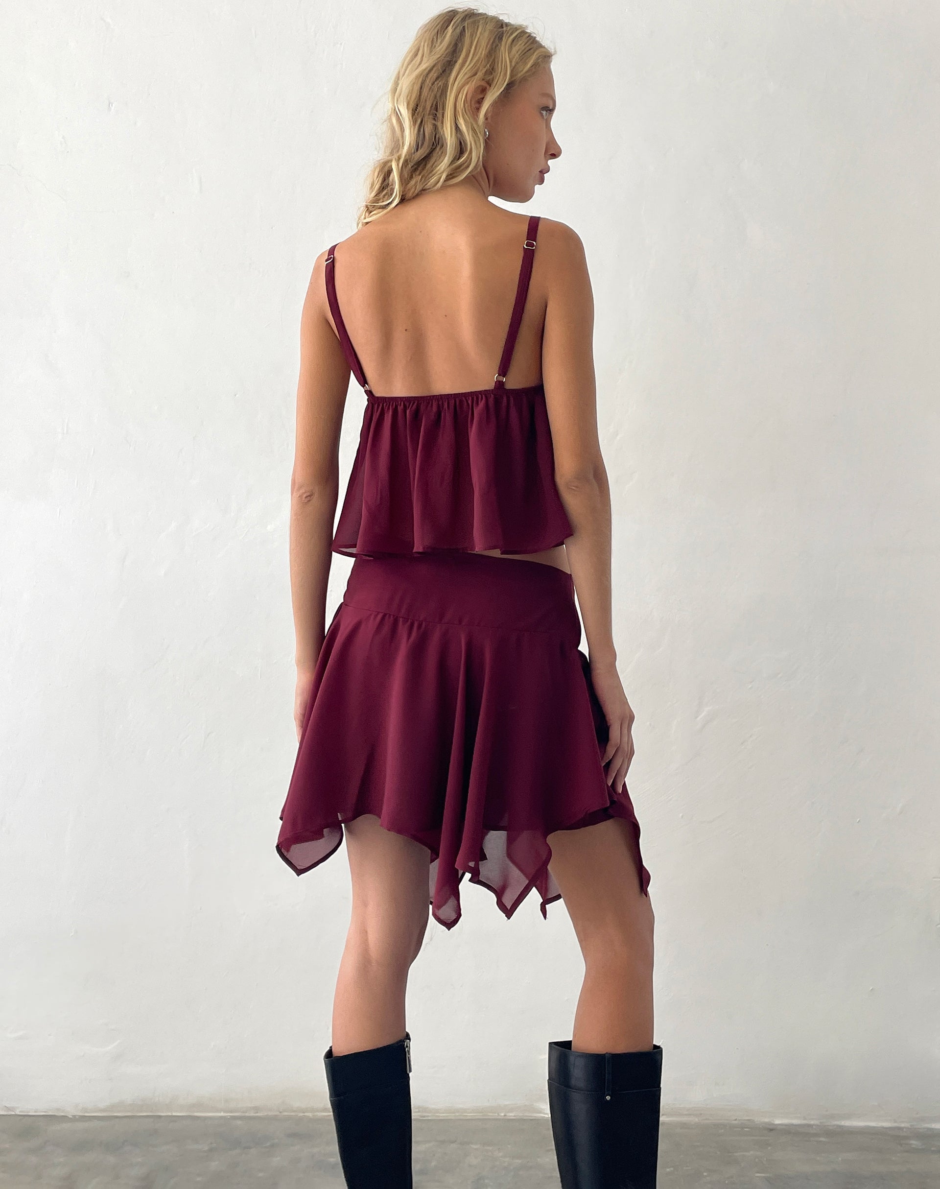 Image de la mini-jupe Veny en mousseline de soie Oxblood