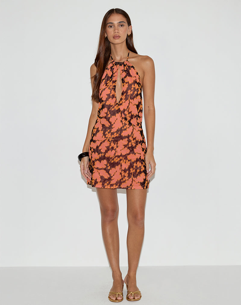Image de la mini robe Veslina en fleurs d'ameublement