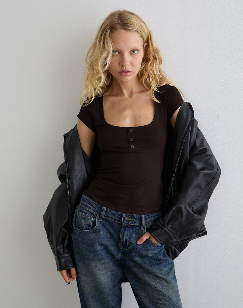 Image de Vibian Short Sleeve Top in Chocolate Brown