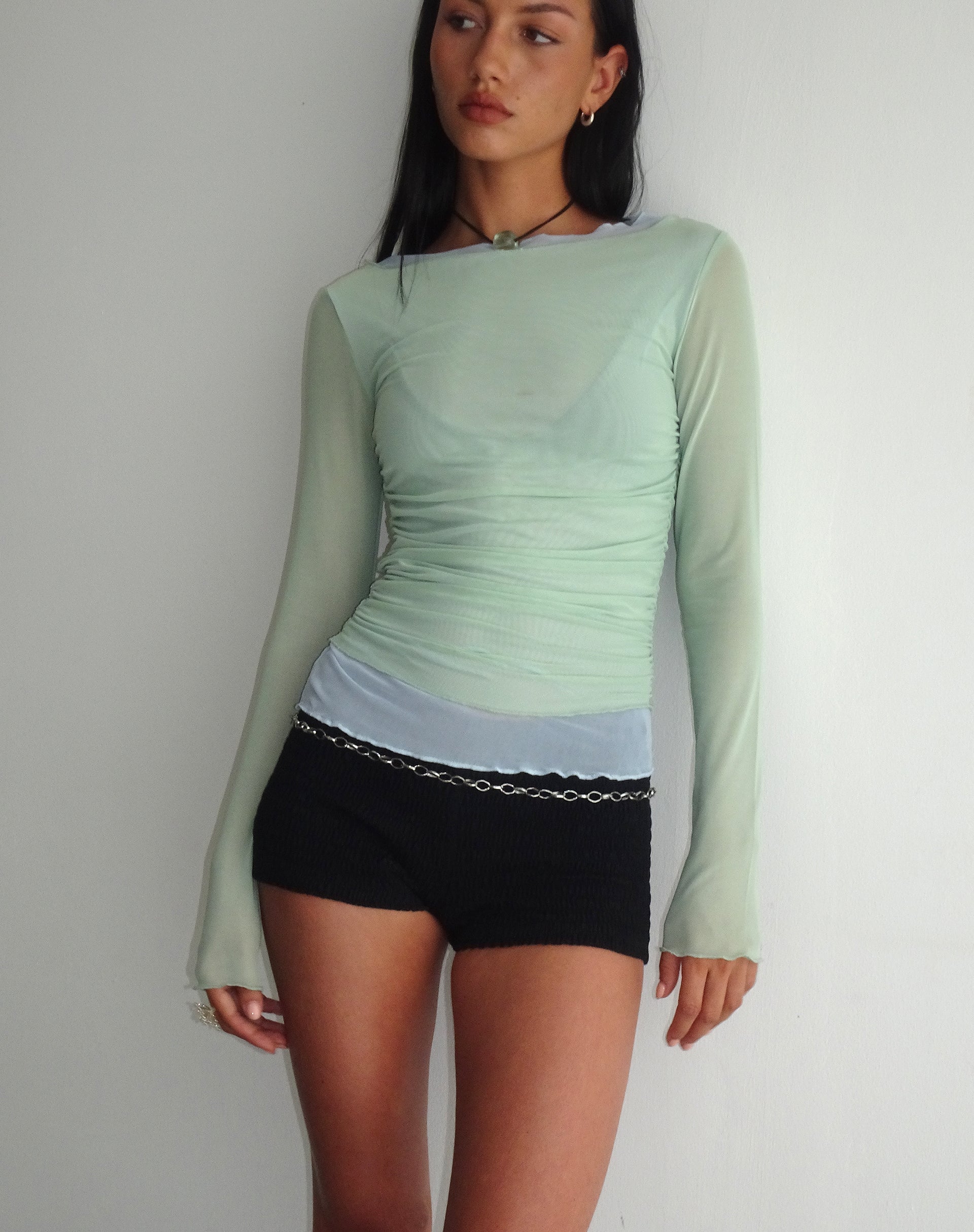 Image de Vrist Long Sleeve Mesh Top in Frost Blue