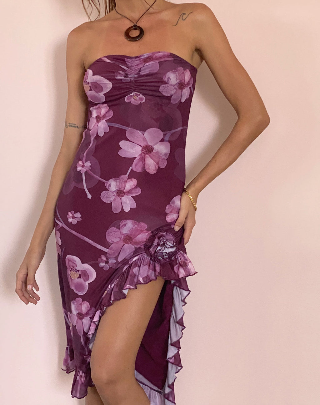 Weti Mini robe bandeau avec ourlet en cascade en floral aquarelle Berry