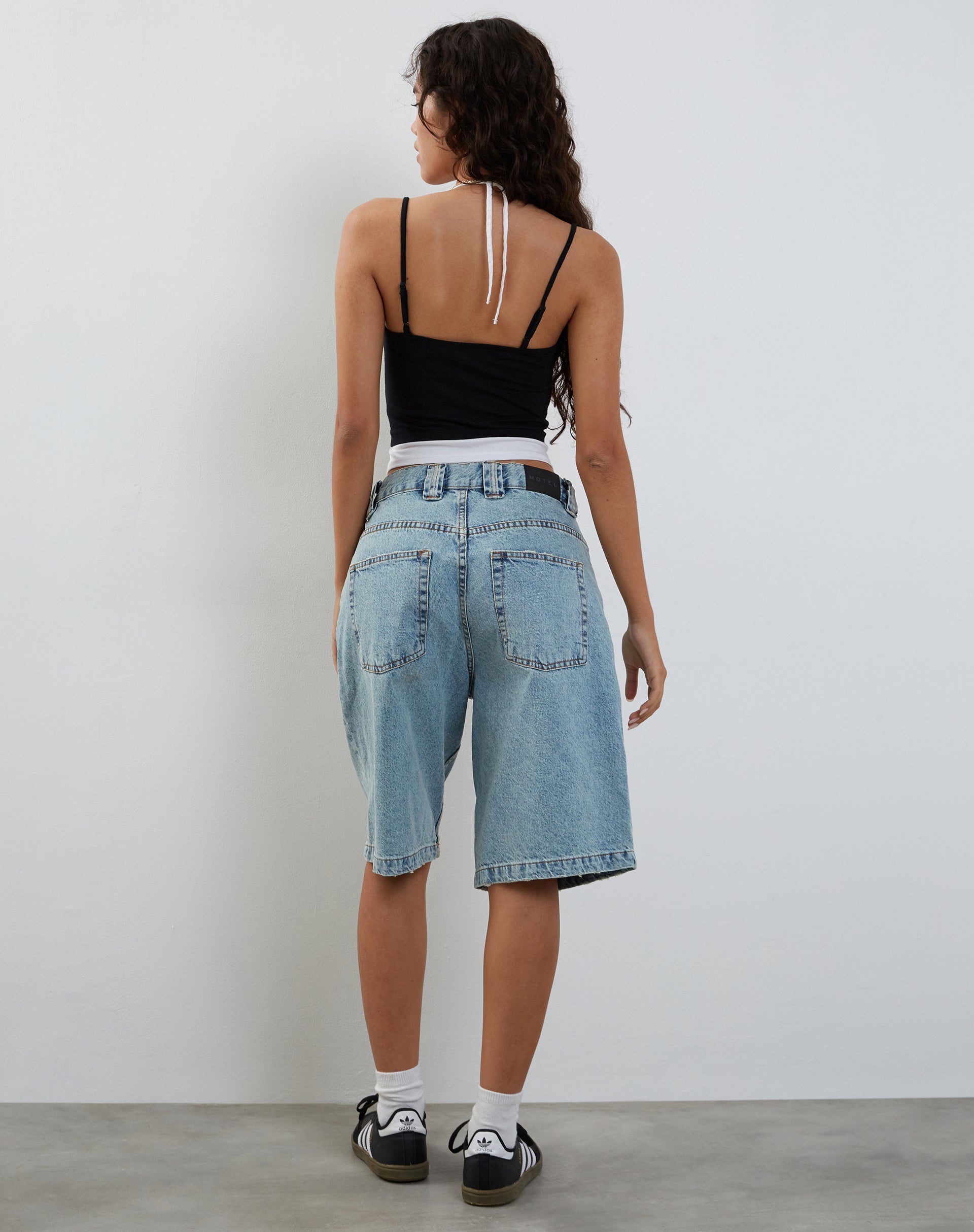 Image de Willia - Top de gilet bicolore noir et blanc