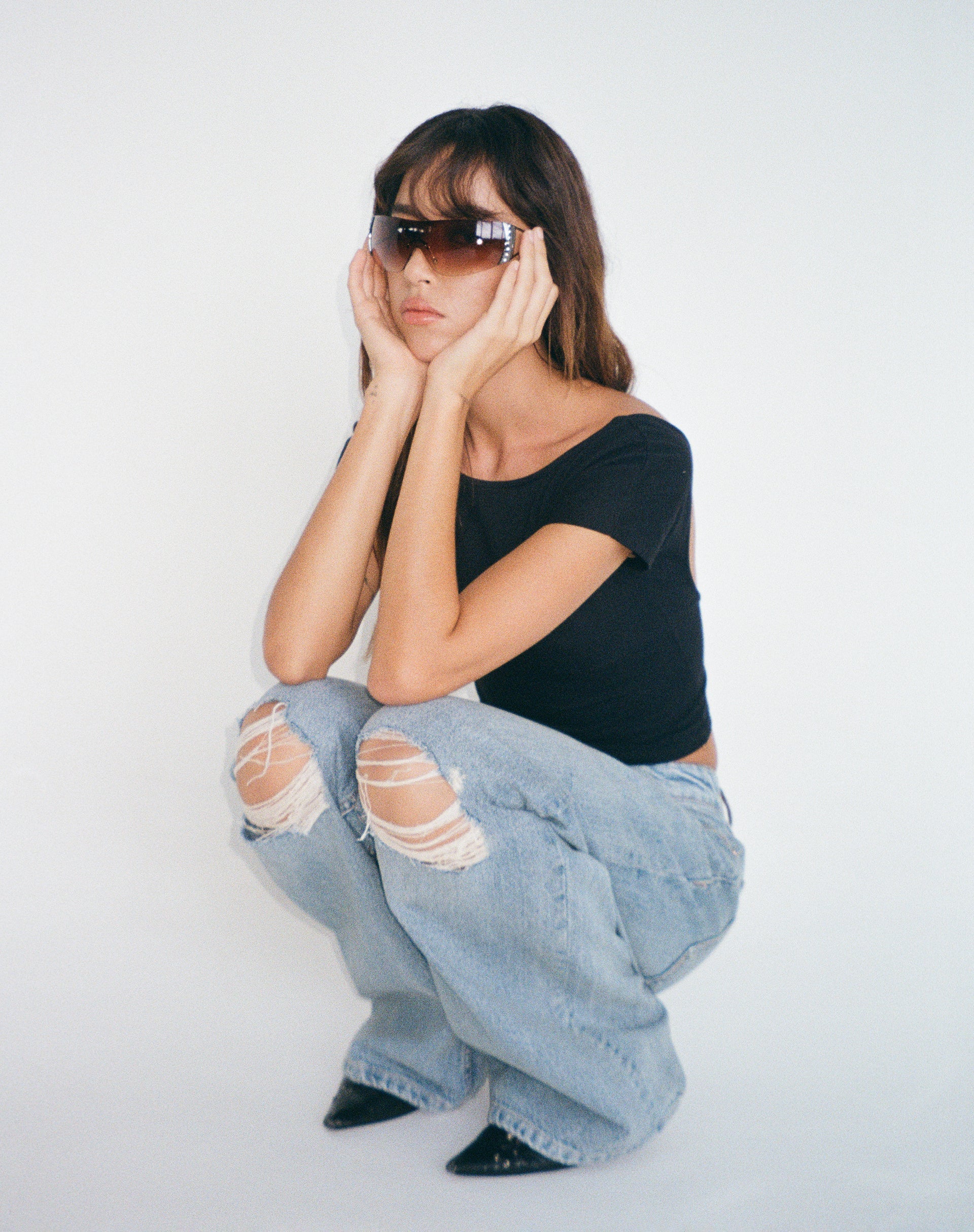 image de Ripped Roomy Extra Wide Low Rise Jean in Vintage Blue Wash