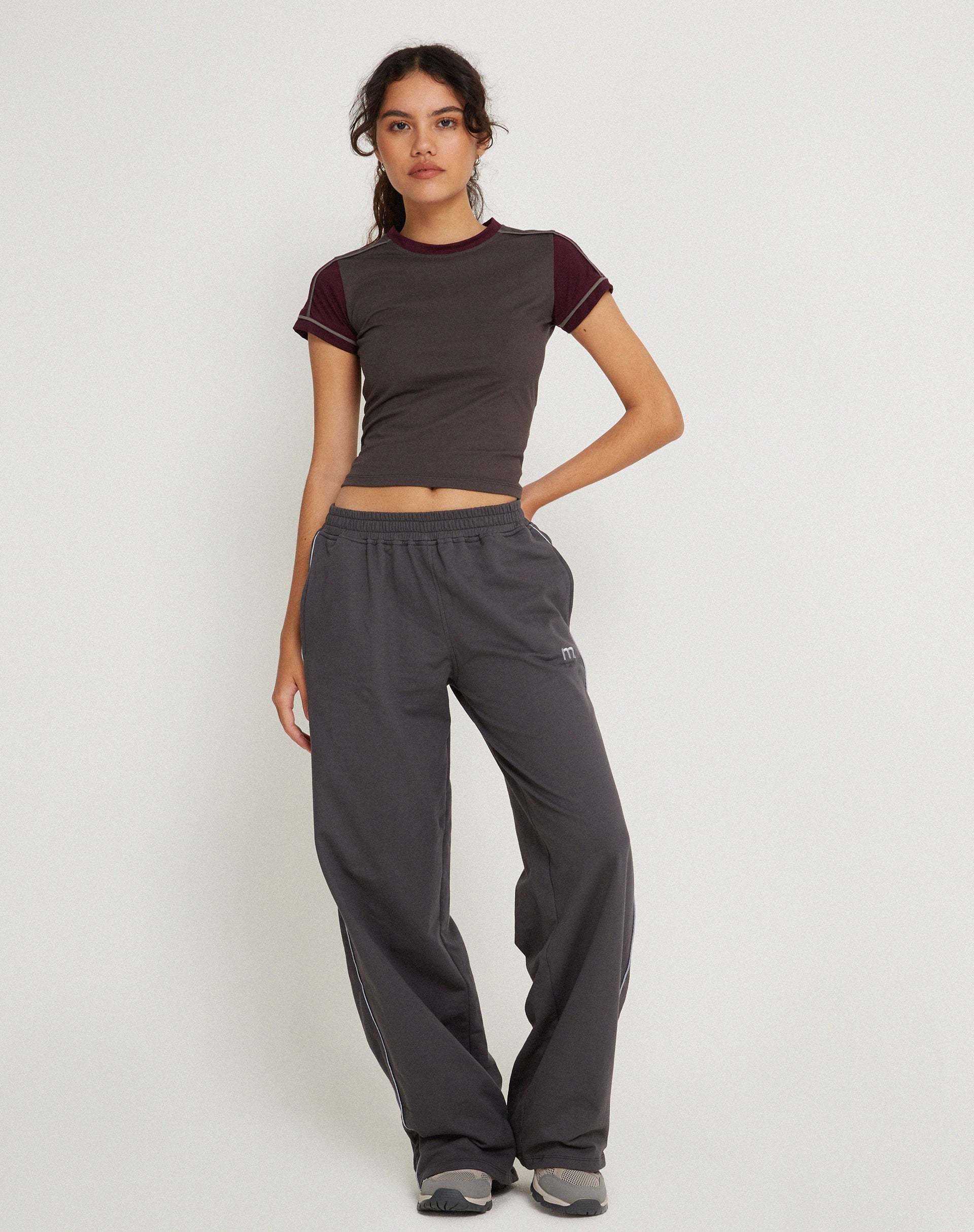 Pantalon de jogging à jambes larges Benton en Beluga Grey