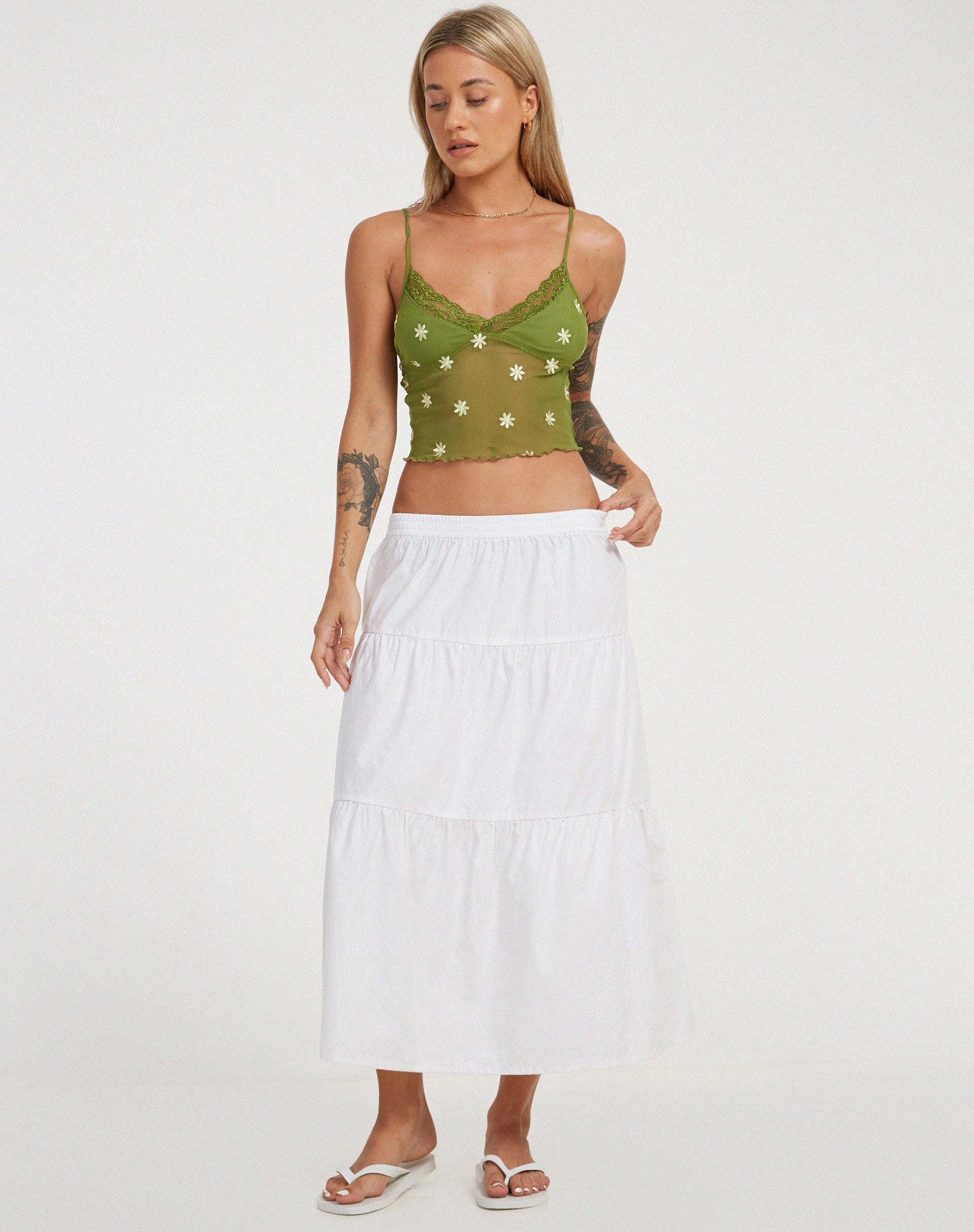 Image de Yenika Cami Top in Moss Green Custard Daisy Embro