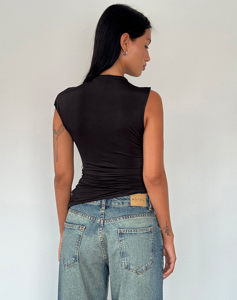 Image de Yeseo Tank Slinky Top in Black