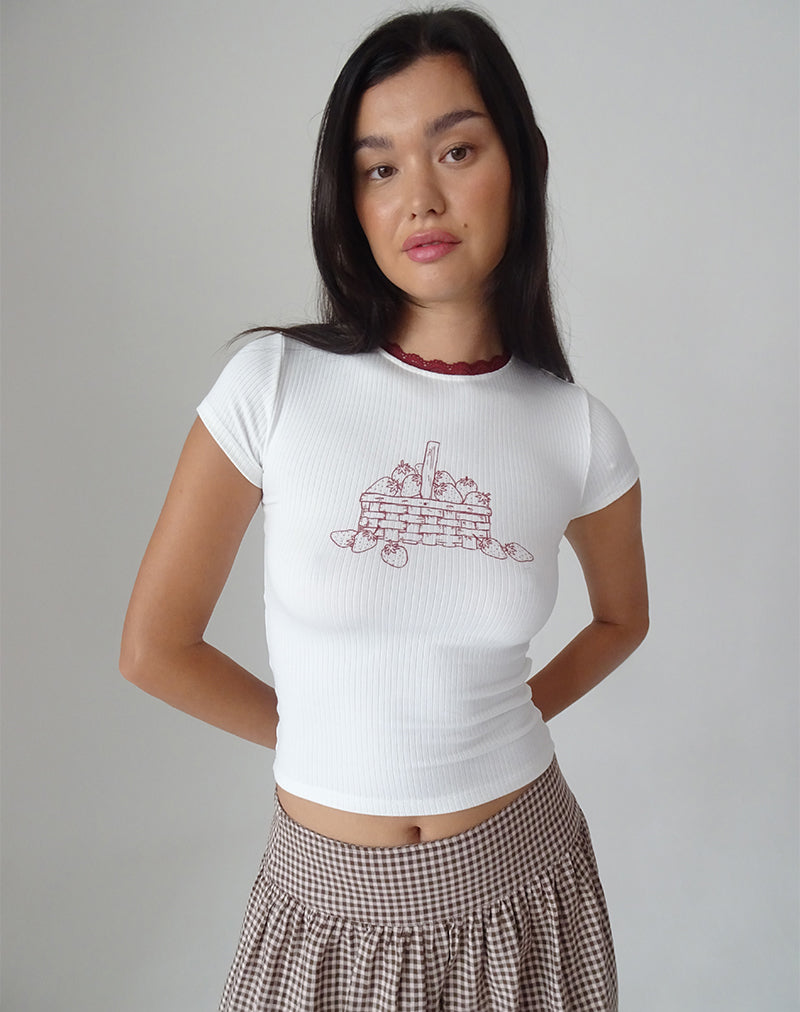 Image de Zagy Tee in Off White with Strawberry Pot Print (T-shirt Zagy en blanc cassé avec impression de pots de fraises)