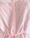 Rose clair avec bordure blanche