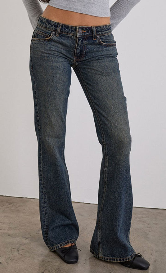 Col évasé rigide à très faible hauteur