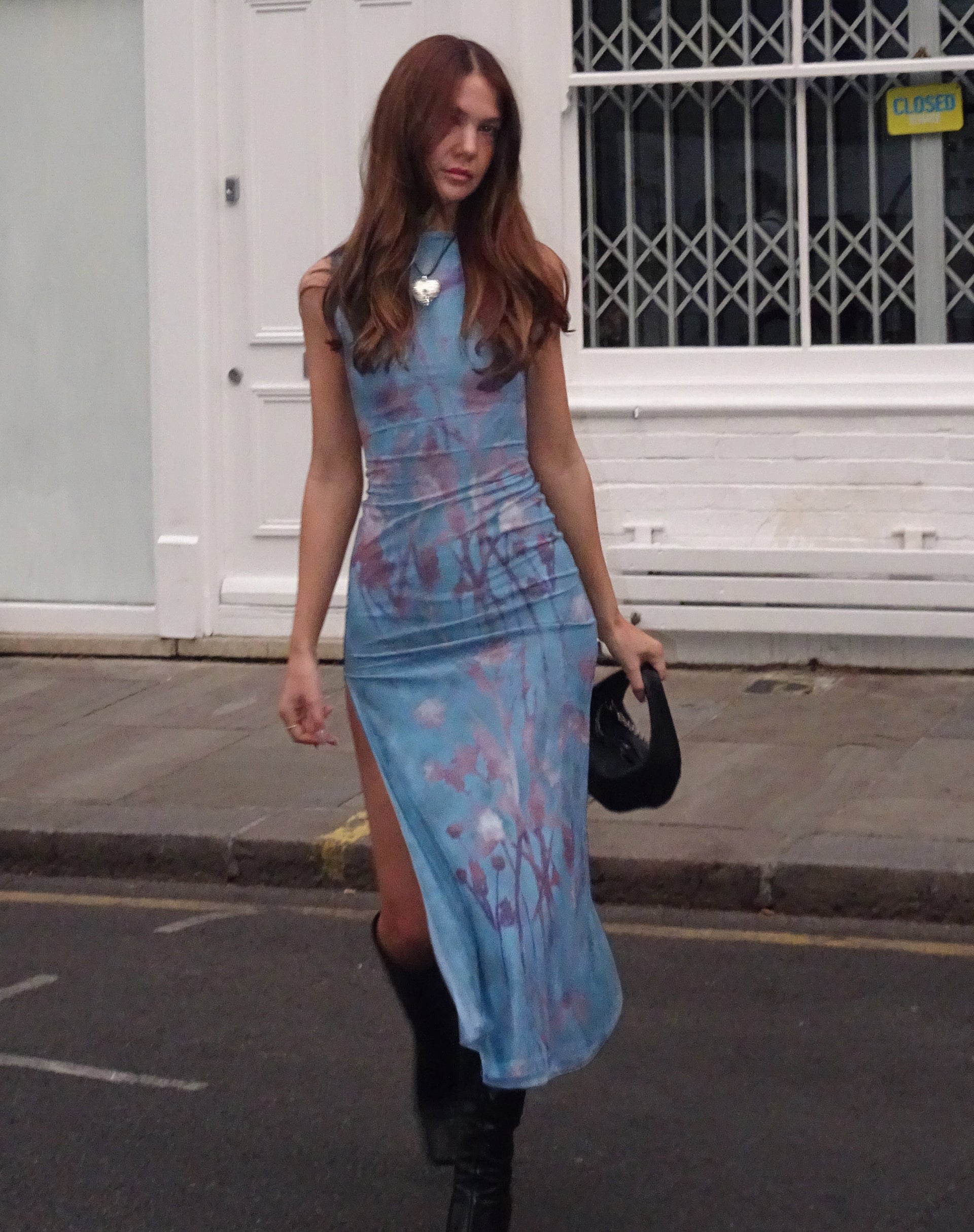 Image de MOTEL X JACQUIE Flo Maxi Dress in Lumen Mesh Blue