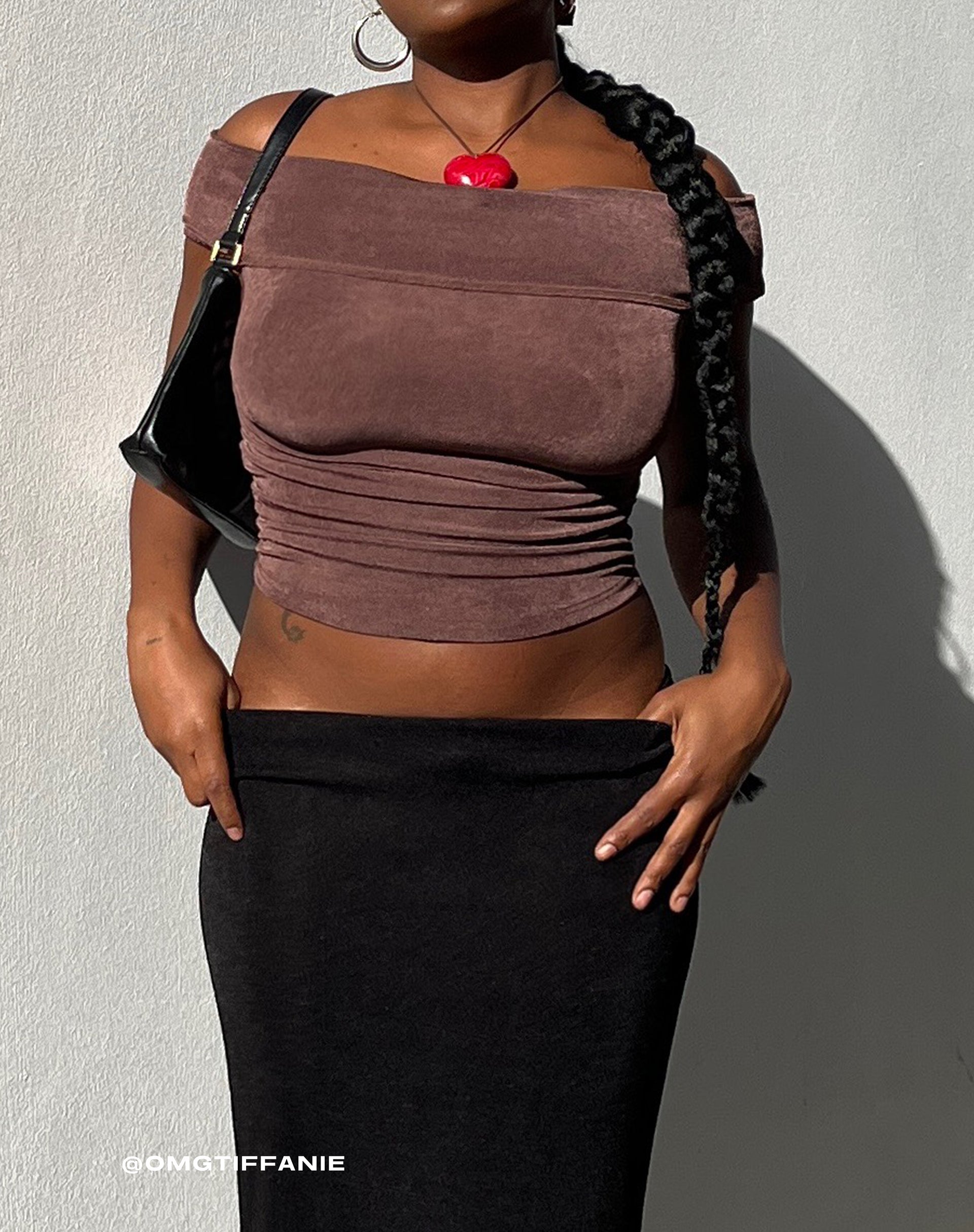 Image de Palita Slinky Bardot Top in Peppercorn