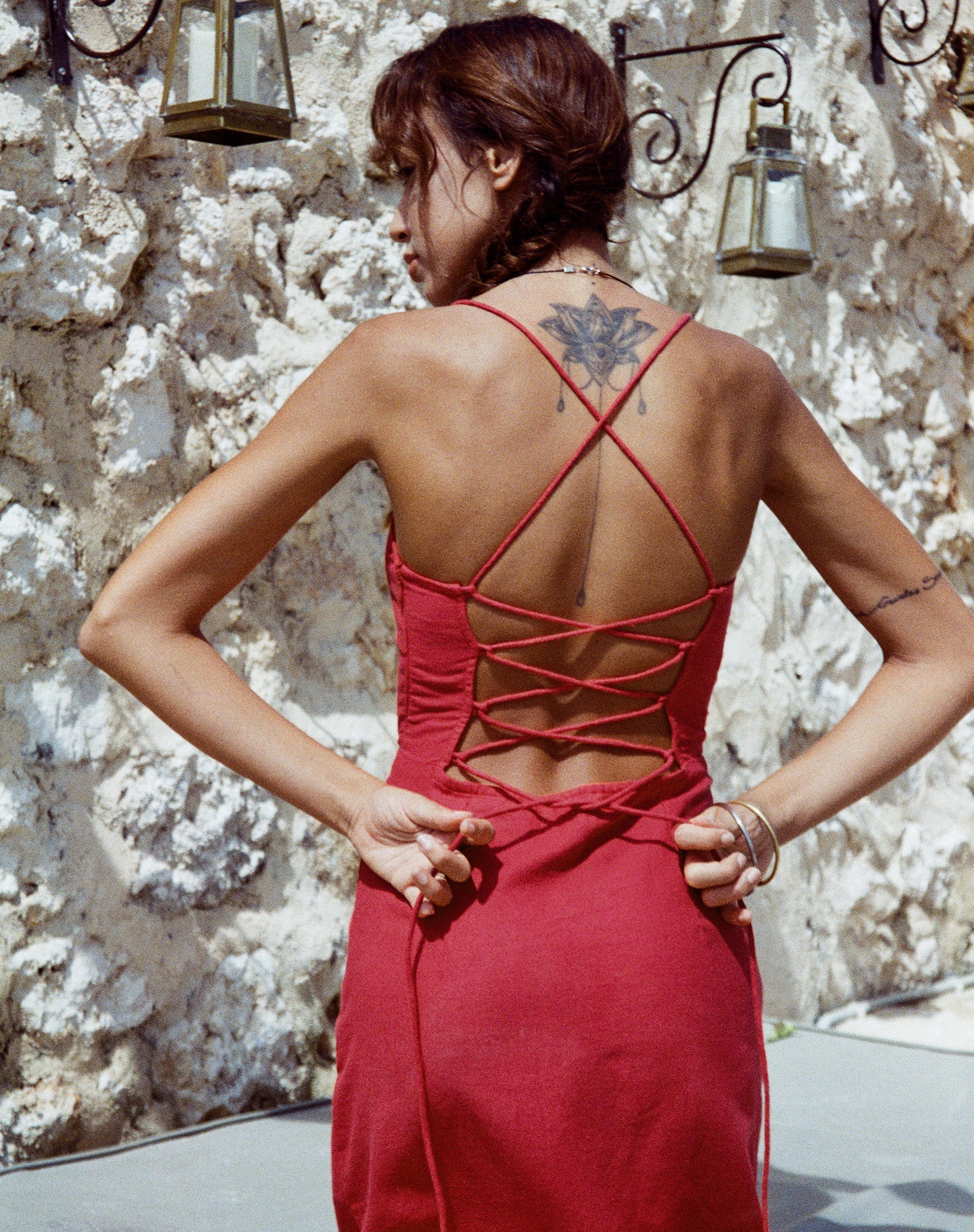 image de Sky Midi Dress in Tango Red