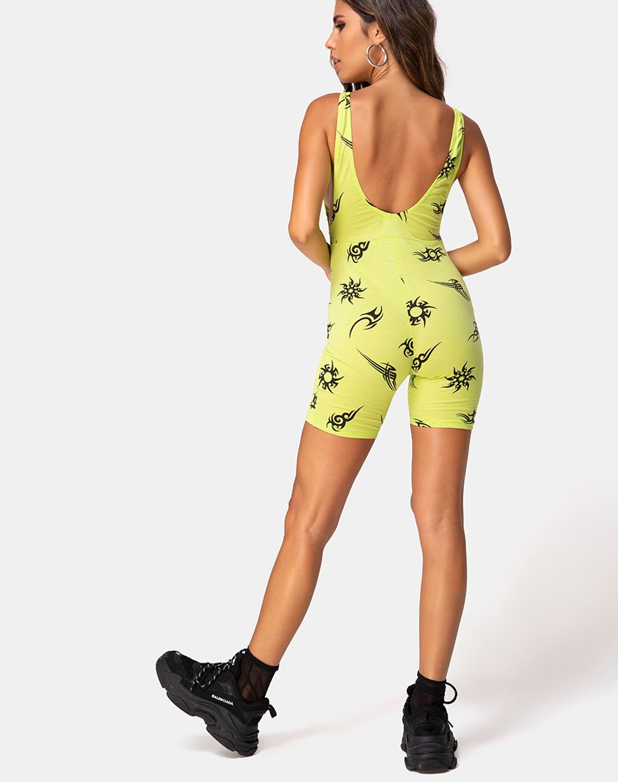 Image de l'Acro unitard en vert avec répétition tribale