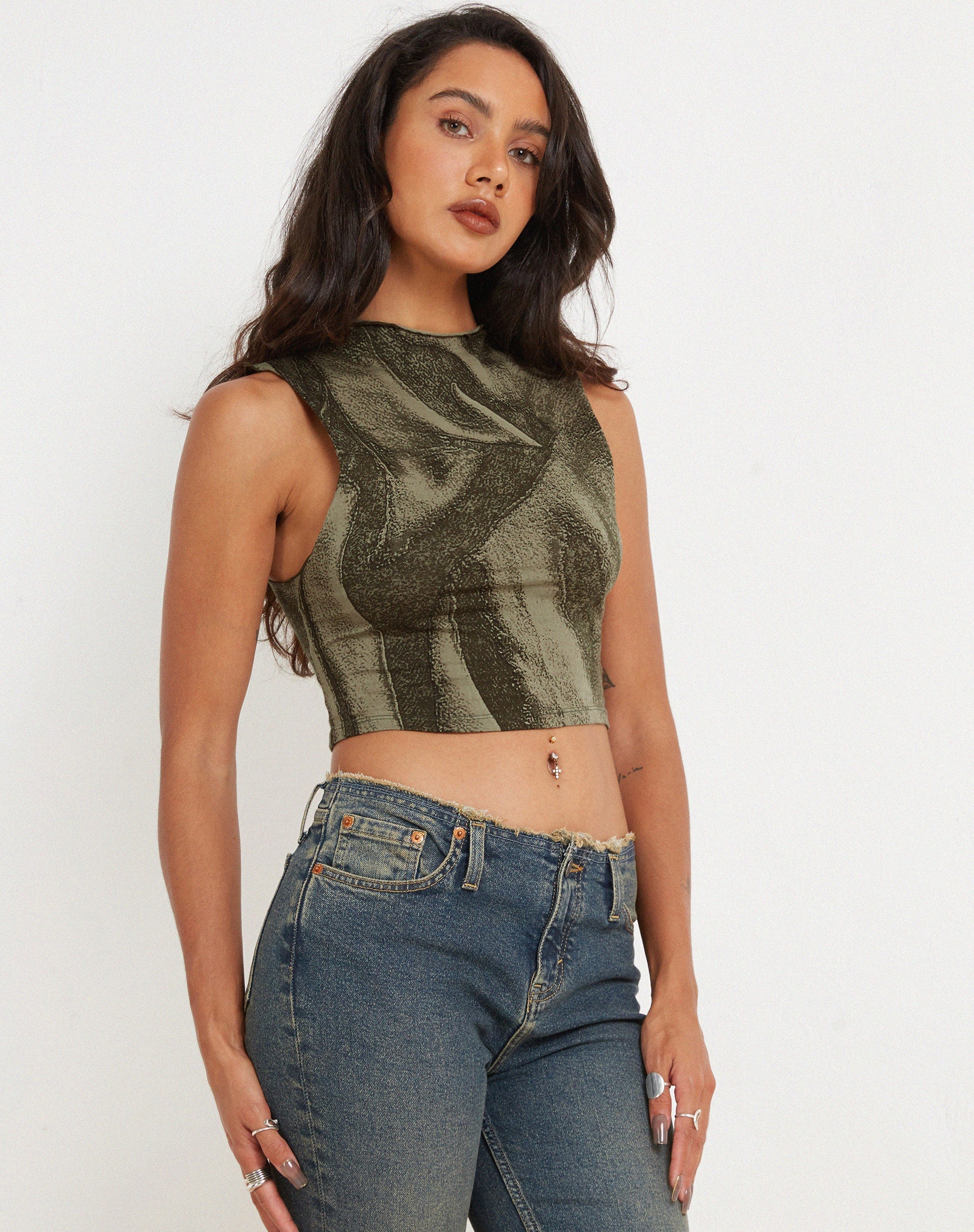 Image de Ajak Crop Top in Dystopian Crease Khaki