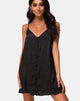 Image de la robe Akina en satin noir Cheetah