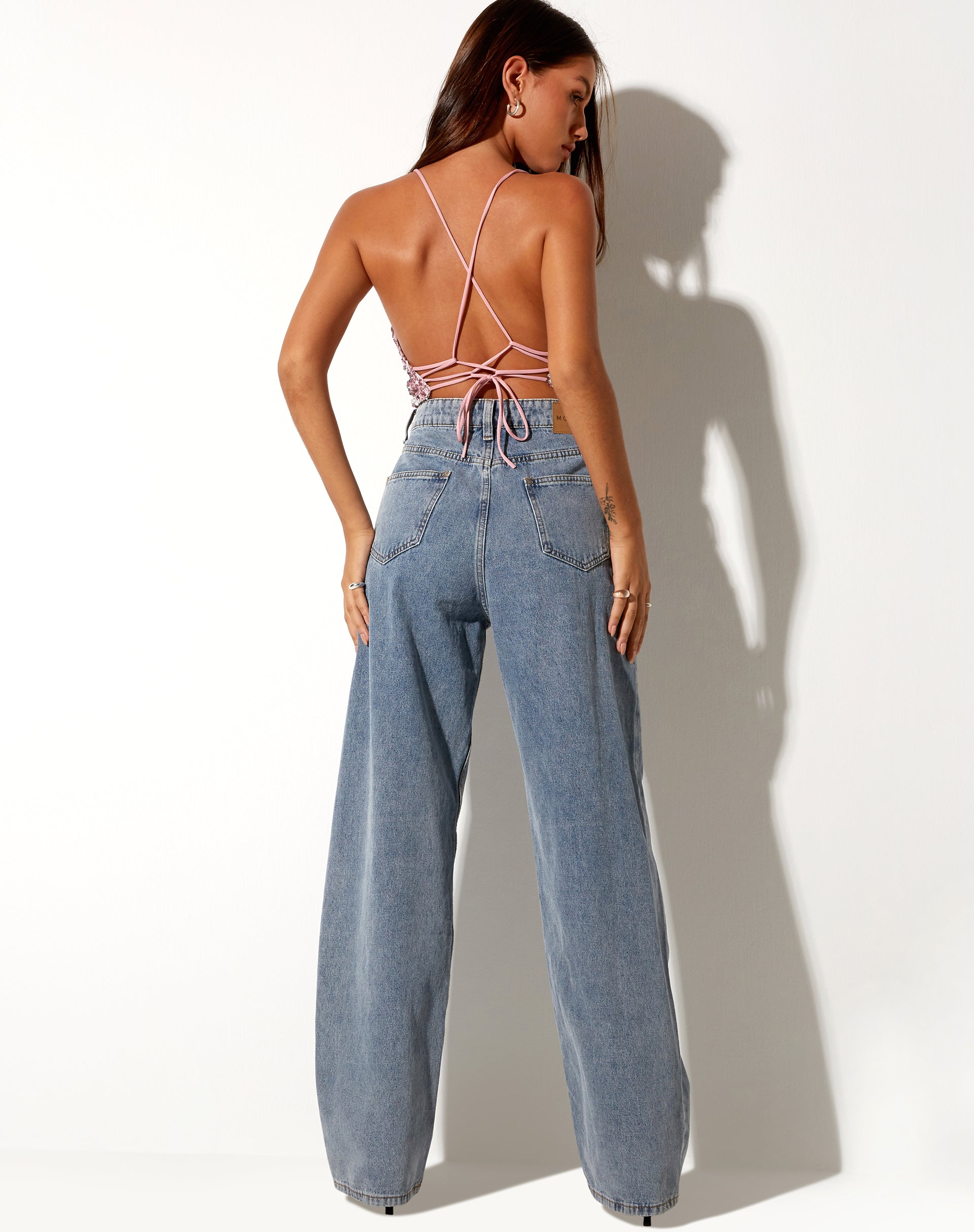 Image de Angel Crop Top in Blush Pink Fishscale Sequin
