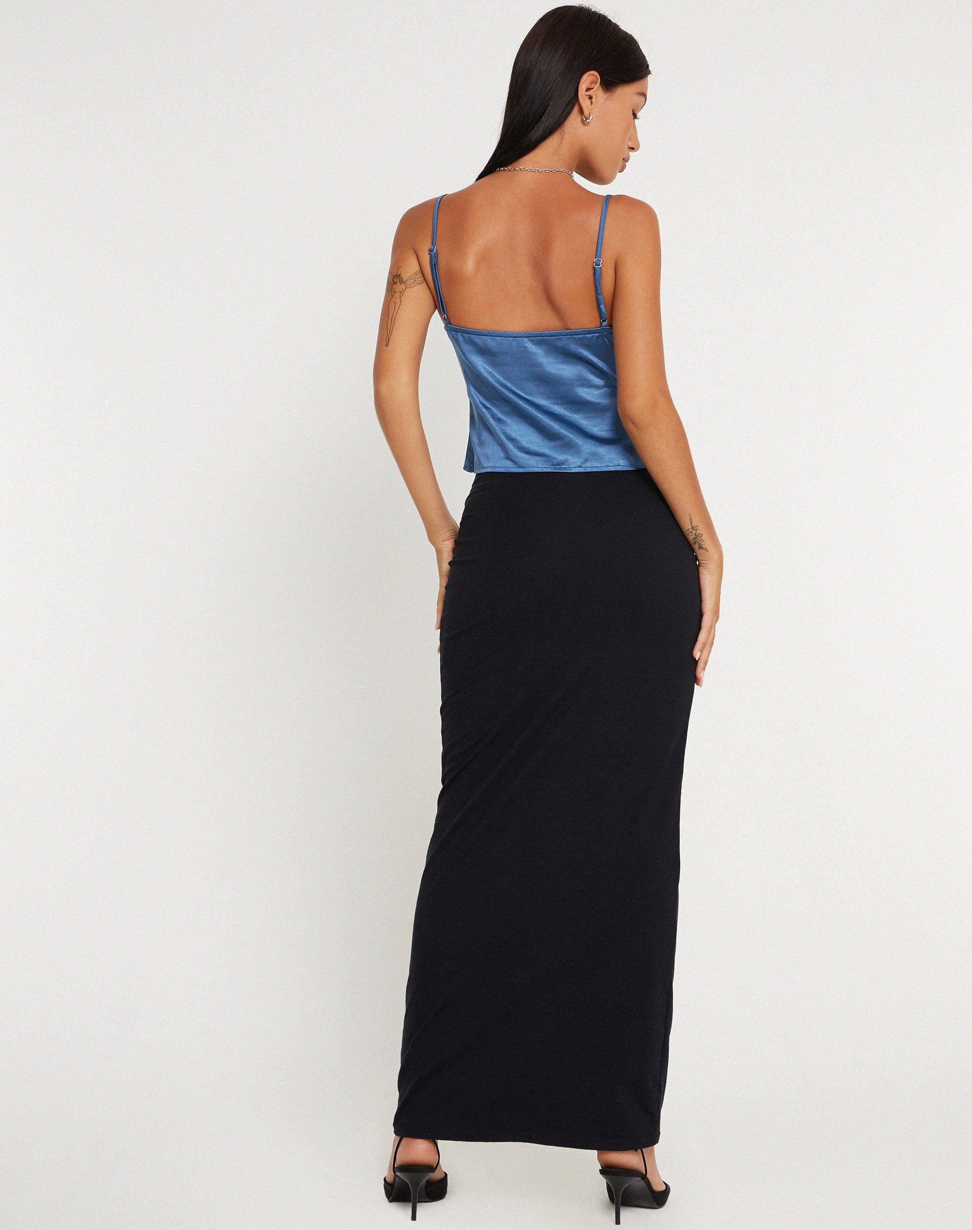 image de Apulia Butterfly Top in Satin Blue