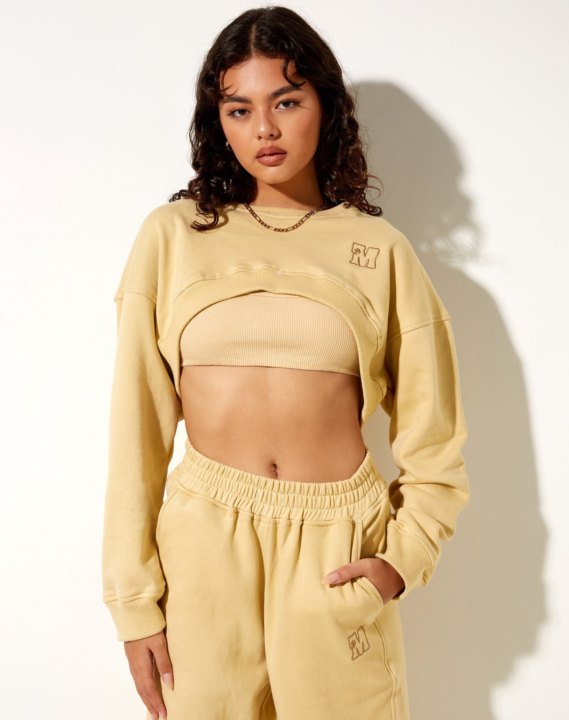 Image of Bacel Cropped Sweatshirt in Custard M Embro