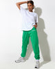 Image de Basta Jogger en Fun Green avec broderie "Live Better".