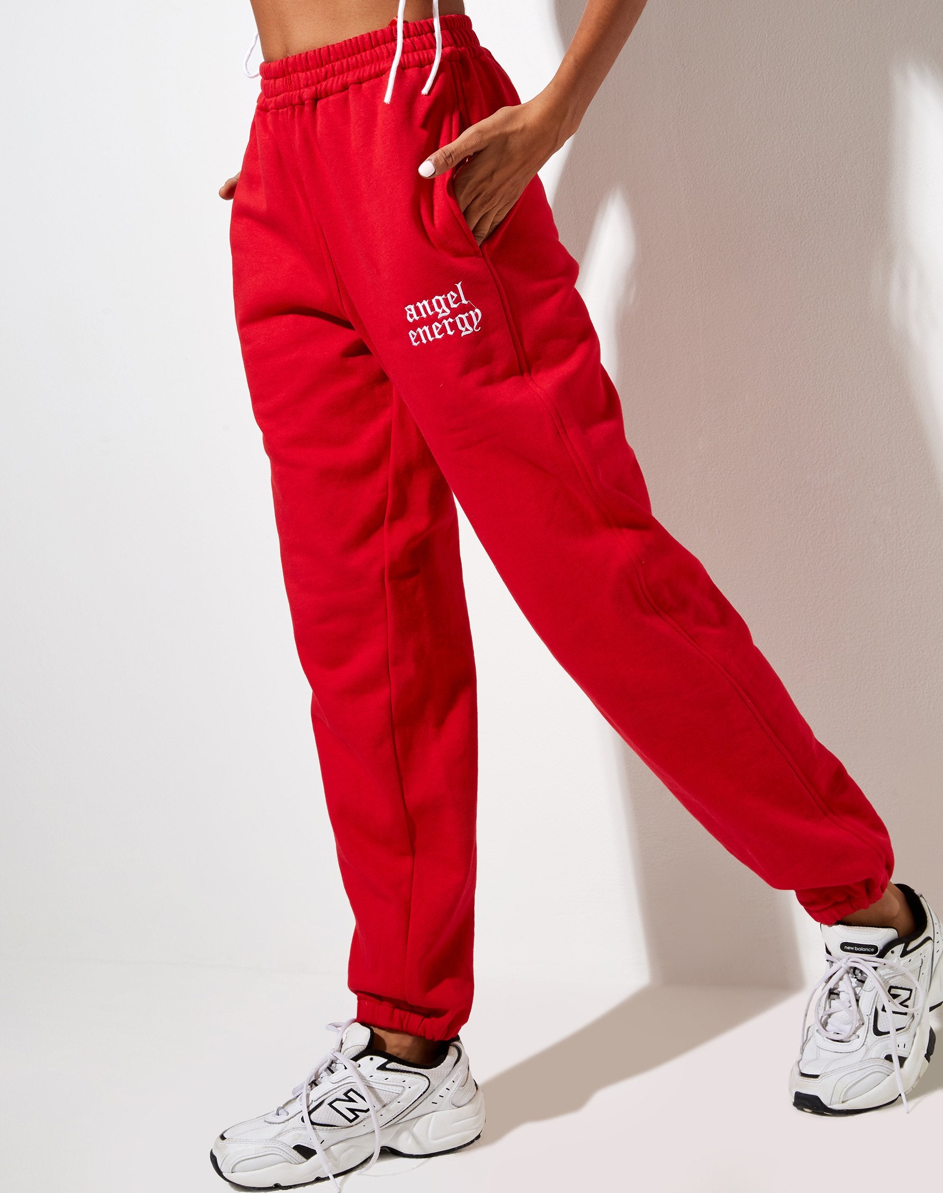 Image de Basta Jogger en Racing Red avec Angel Energy Embro