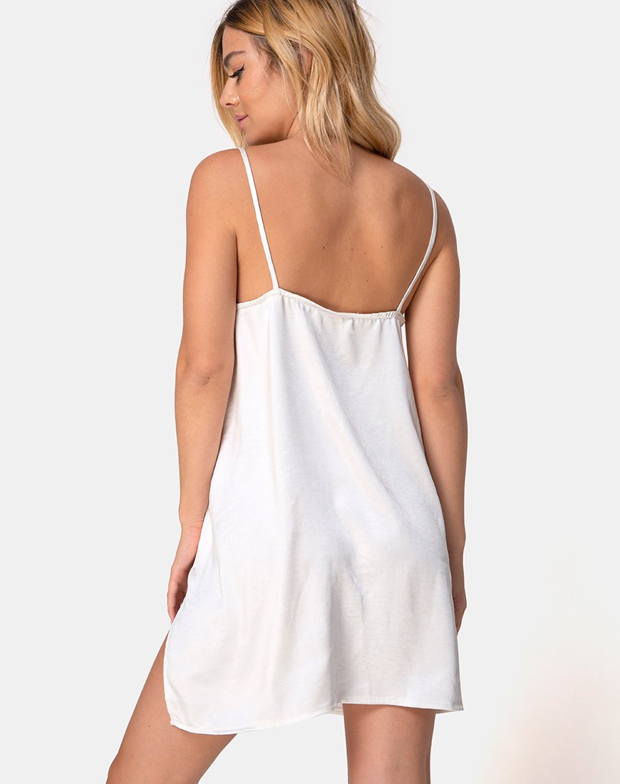 Robe Batista en satin ivoire