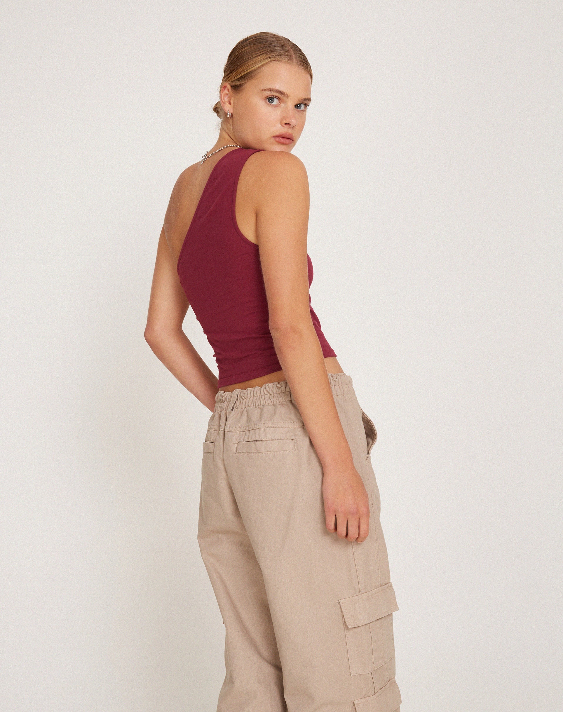 Image de Bay One Shoulder Top in Plum