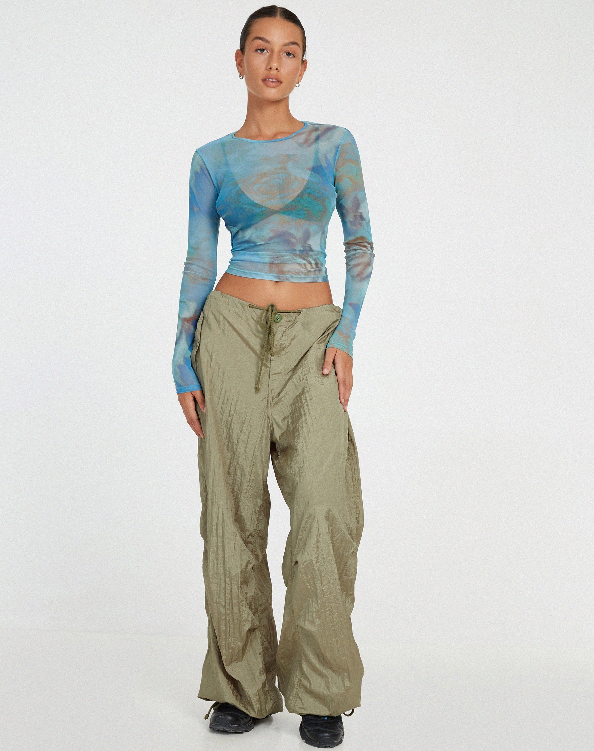 image de Elijah Crop Top in Digi Petal Blue