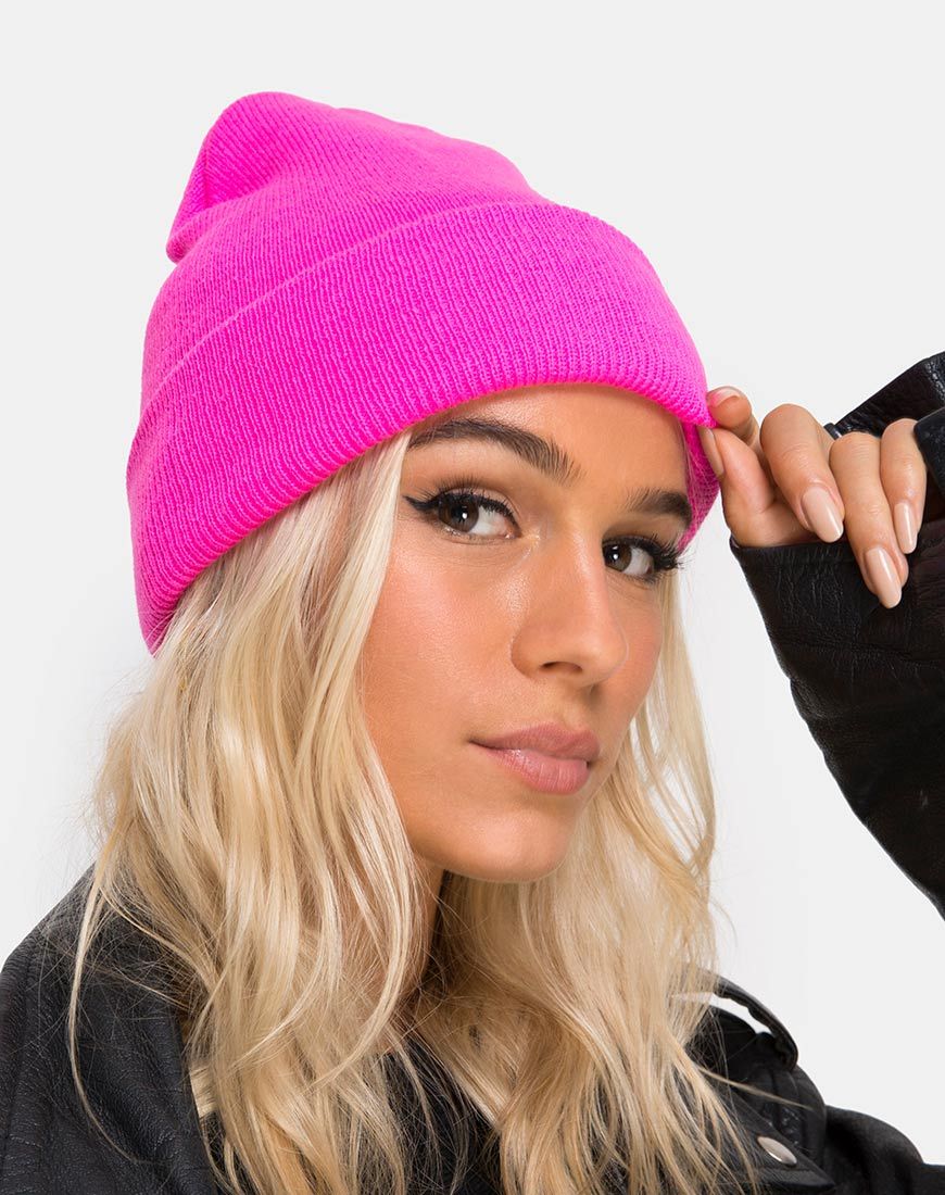 Bonnet en rose vif
