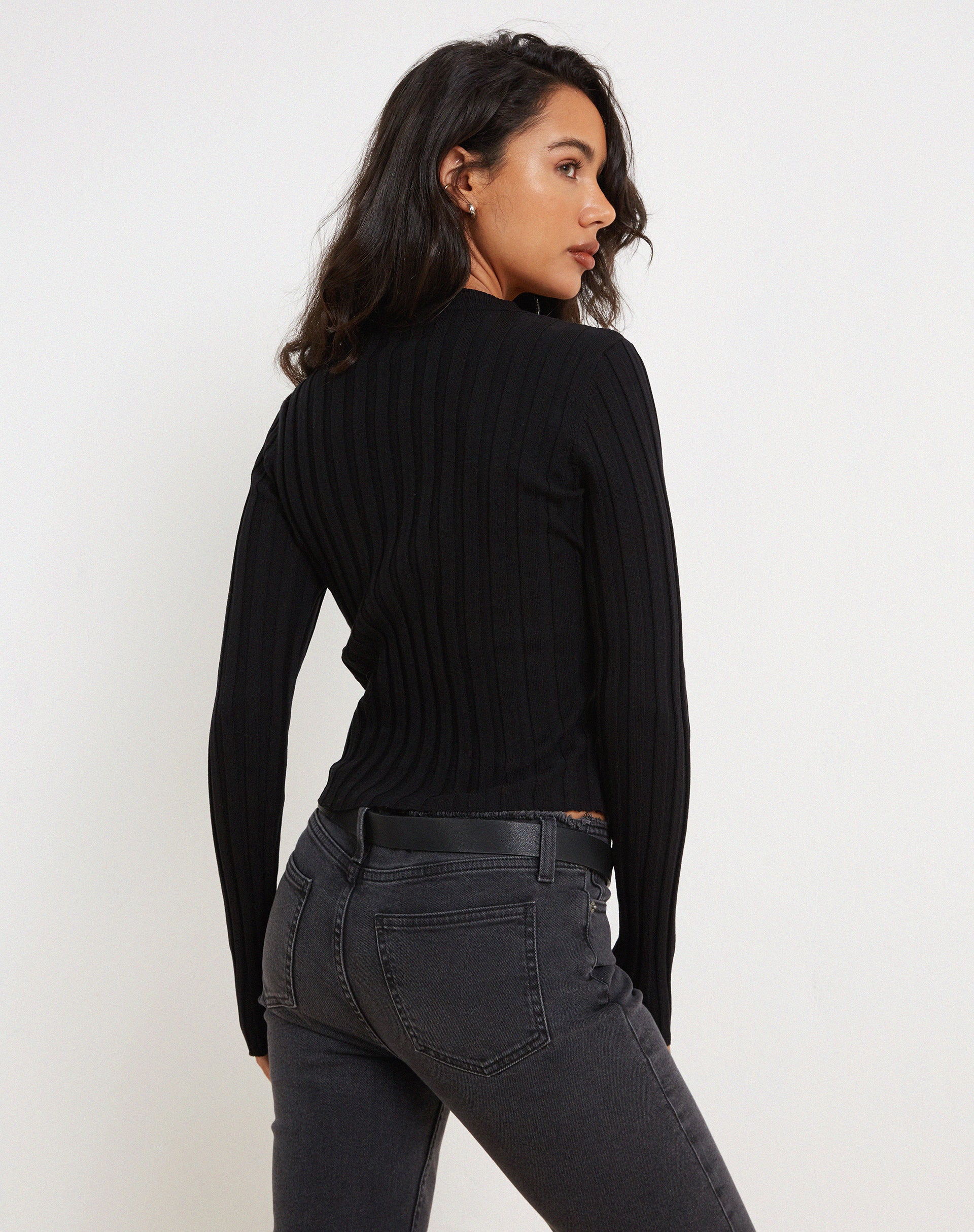 Image de Belen Long Sleeve Top in Black